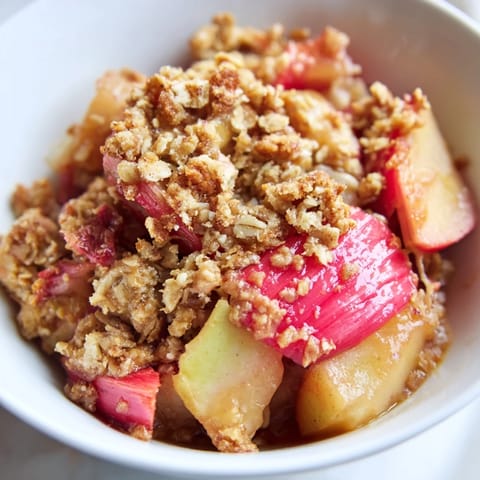 Apple Rhubarb Crisp Dessert