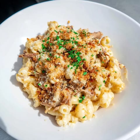 Barbecue Pulled Pork Mac Cheese